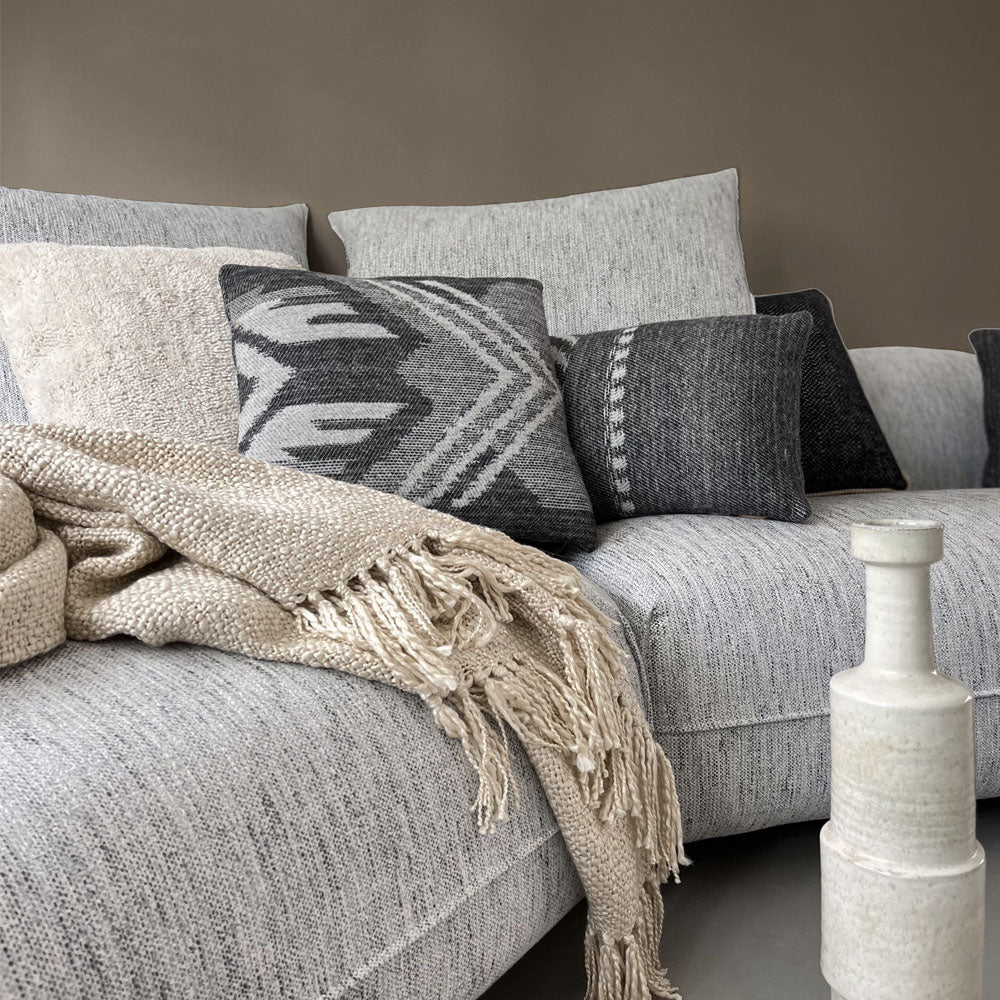 Malagoon cushion Mochica ornament - anthracite - 45x45cm