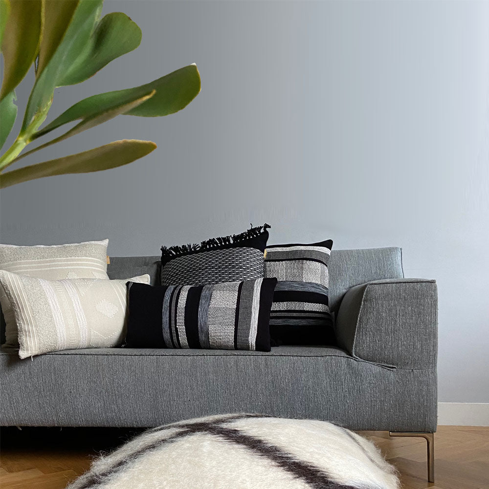 Malagoon cushion - black textured - 35x60cm