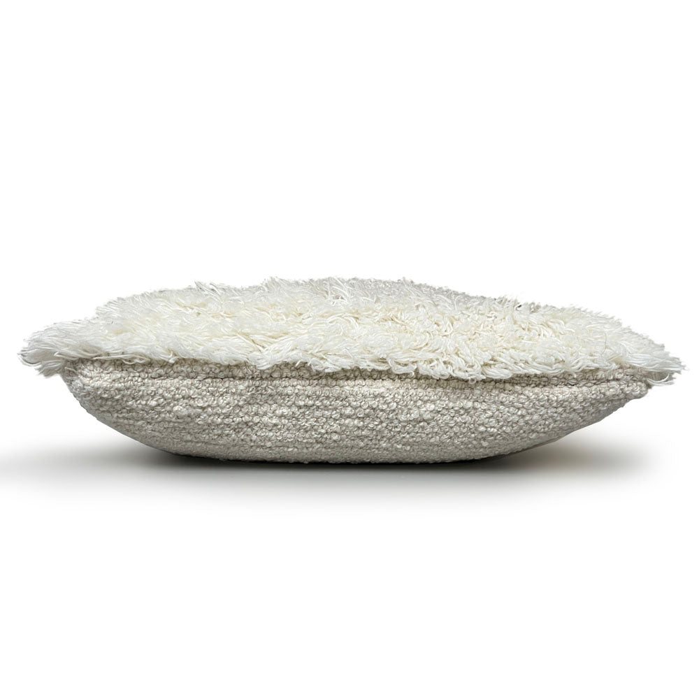 Malagoon Eboya cushion - off-white - 50x50cm 100% wool