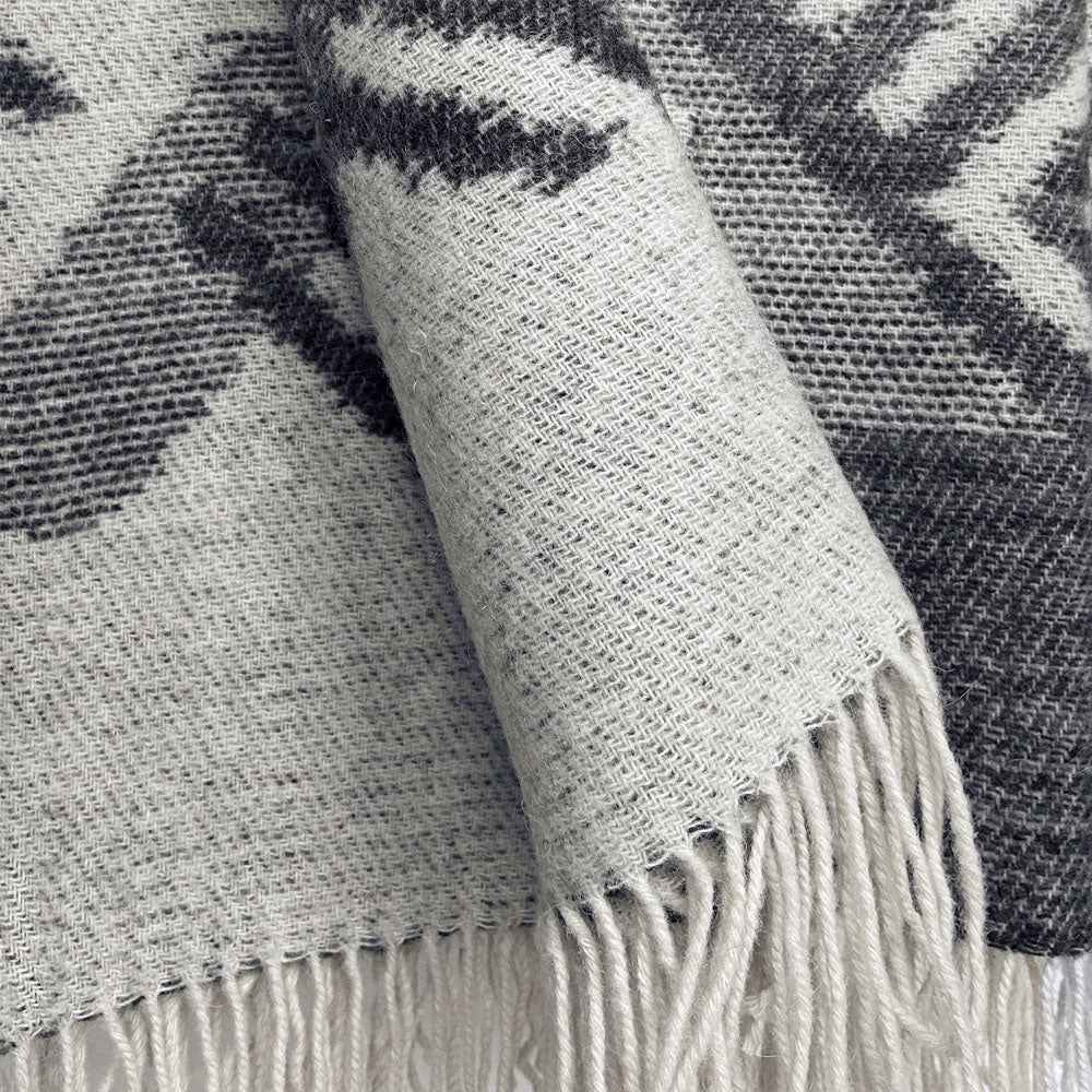 Malagoon throw Mochica - anthracite - 140x200cm Merino Wool