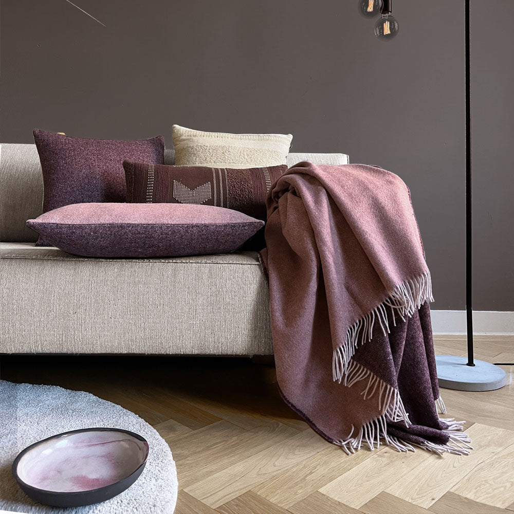 Malagoon throw - rosewood - 130x170cm recycled wool