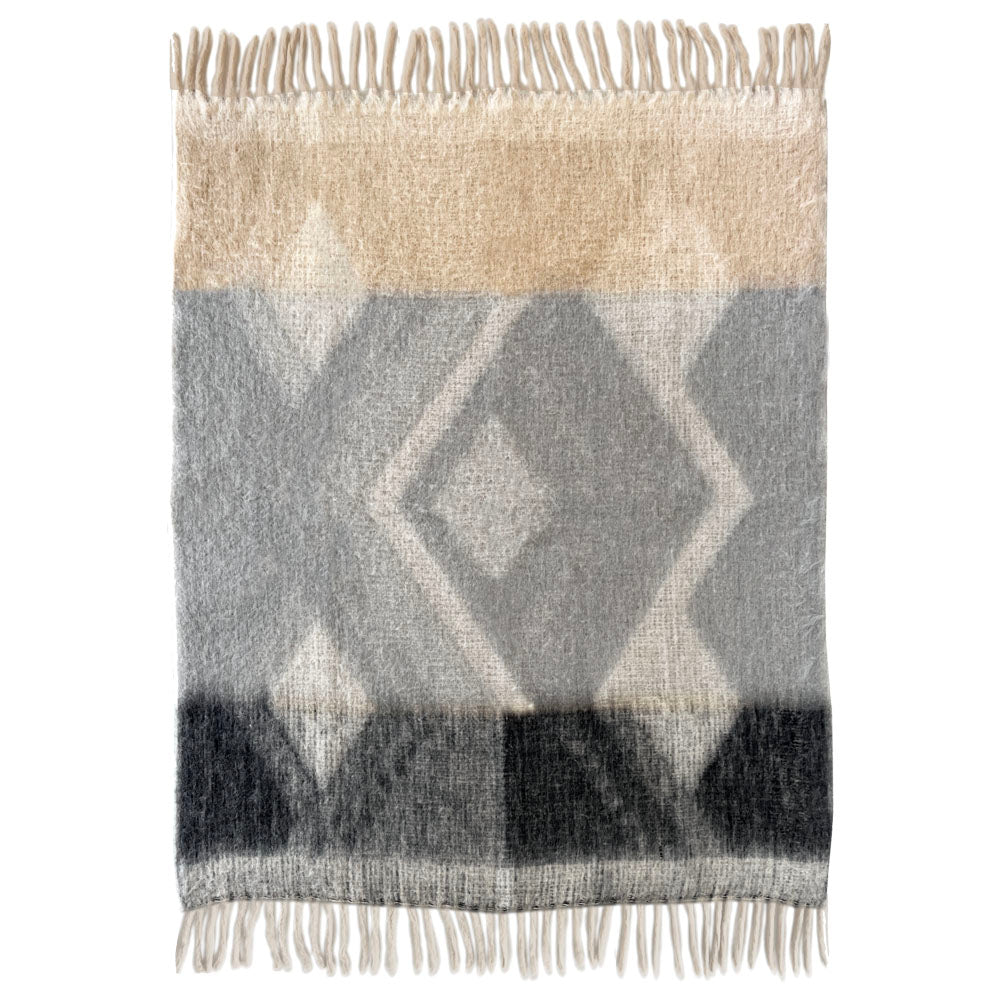 Malagoon Zapotec throw - soft grey - 100% recycled