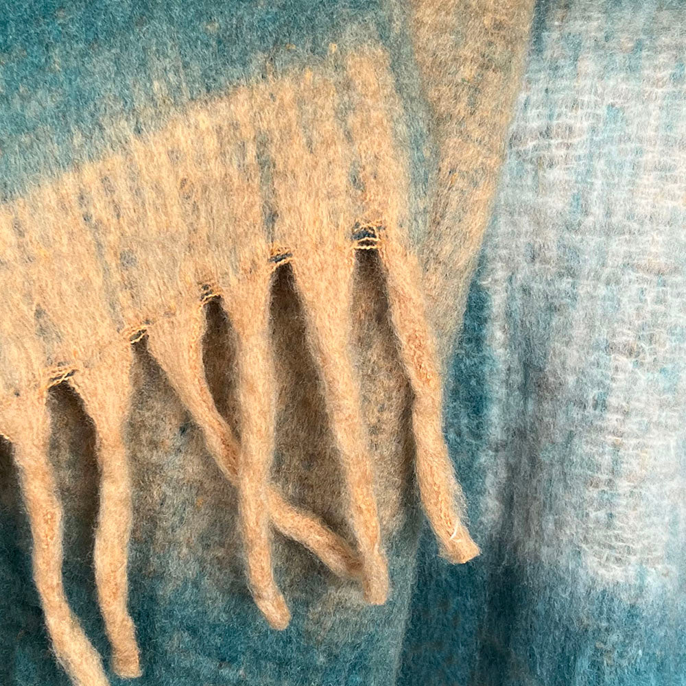 Malagoon Zapotec throw - soft green - 100% recycled