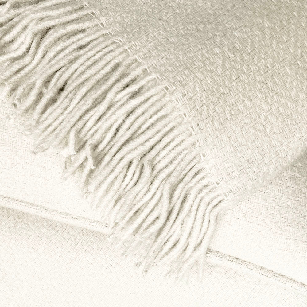 Malagoon throw - abbey white - 130x170cm recycled wool