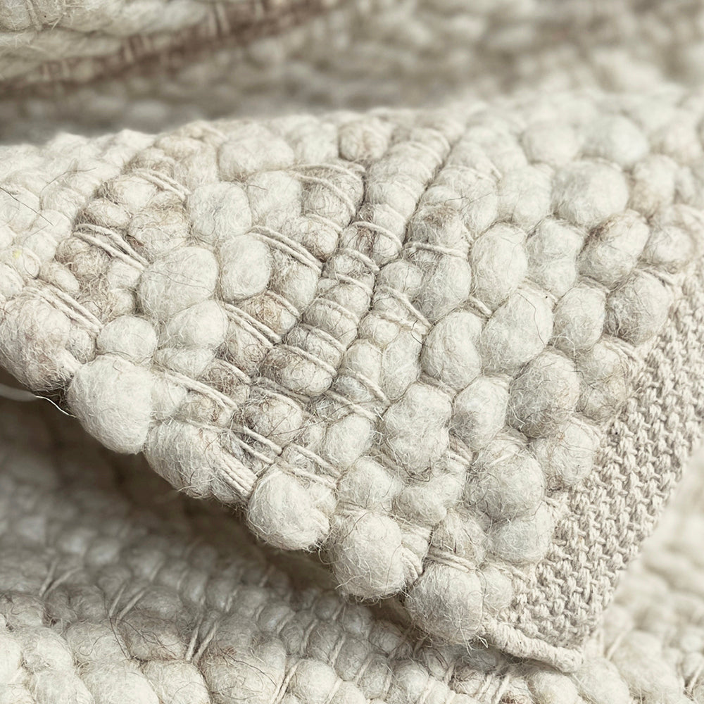 Malagoon Chaya rug - cream white - 160x260cm 100% wool