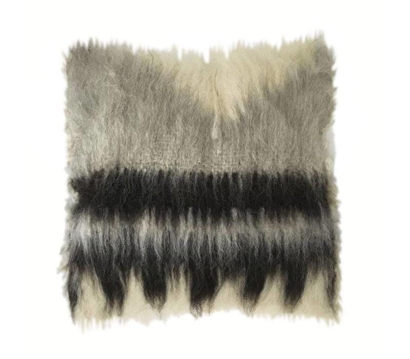 Malagoon cushion Triangle - shades of grey - 50x50cm 100% wool
