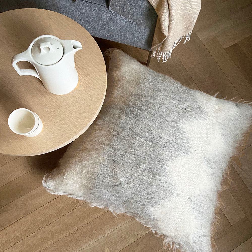 Malagoon floor cushion Diamond - light grey - 90x90cm 100% wool