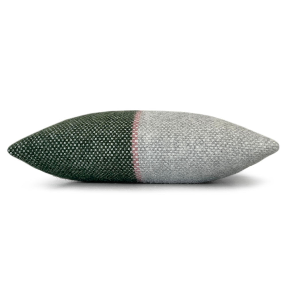 Malagoon Festivity cushion - mist pink - 45x45cm 100% wool