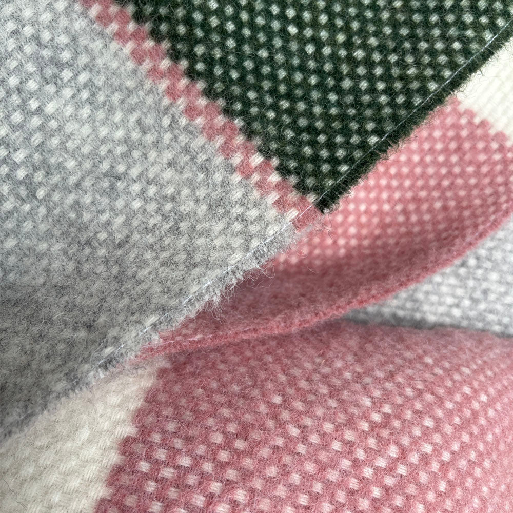 Malagoon Festivity cushion - mist pink - 45x45cm 100% wool