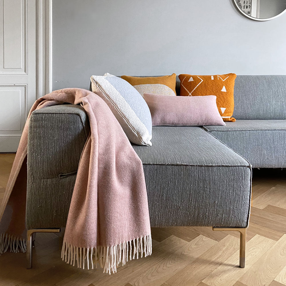 Malagoon throw - misty pink reversible - 130x170cm recycled wool