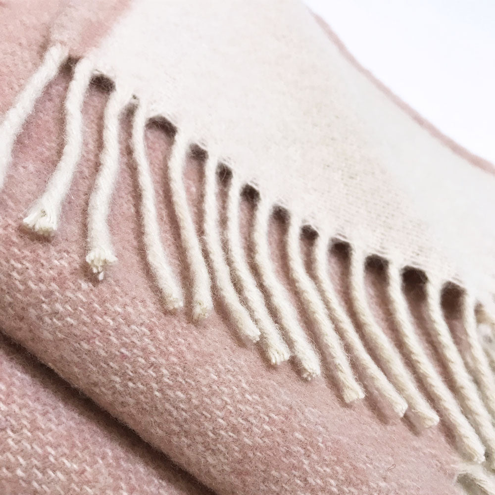 Malagoon throw - misty pink reversible - 130x170cm recycled wool