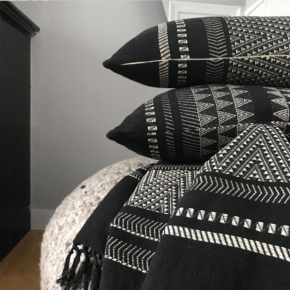 Malagoon cushion Native - black - 60x60cm 100% cotton
