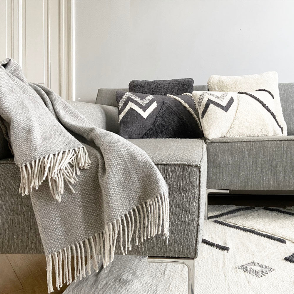 Malagoon throw - textured grey - 130x170cm recycled wool