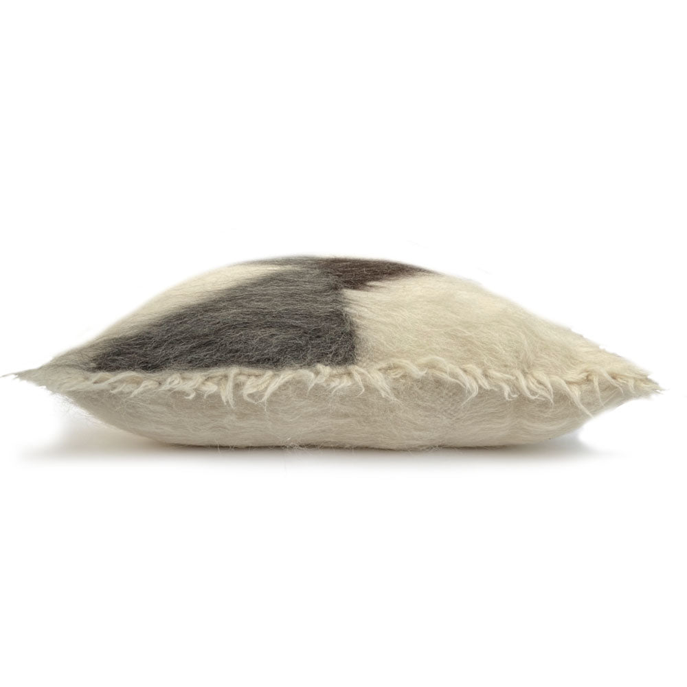 Malagoon floor cushion Zigzag – off-white, shades of grey – 90x90 cm, 100% wool