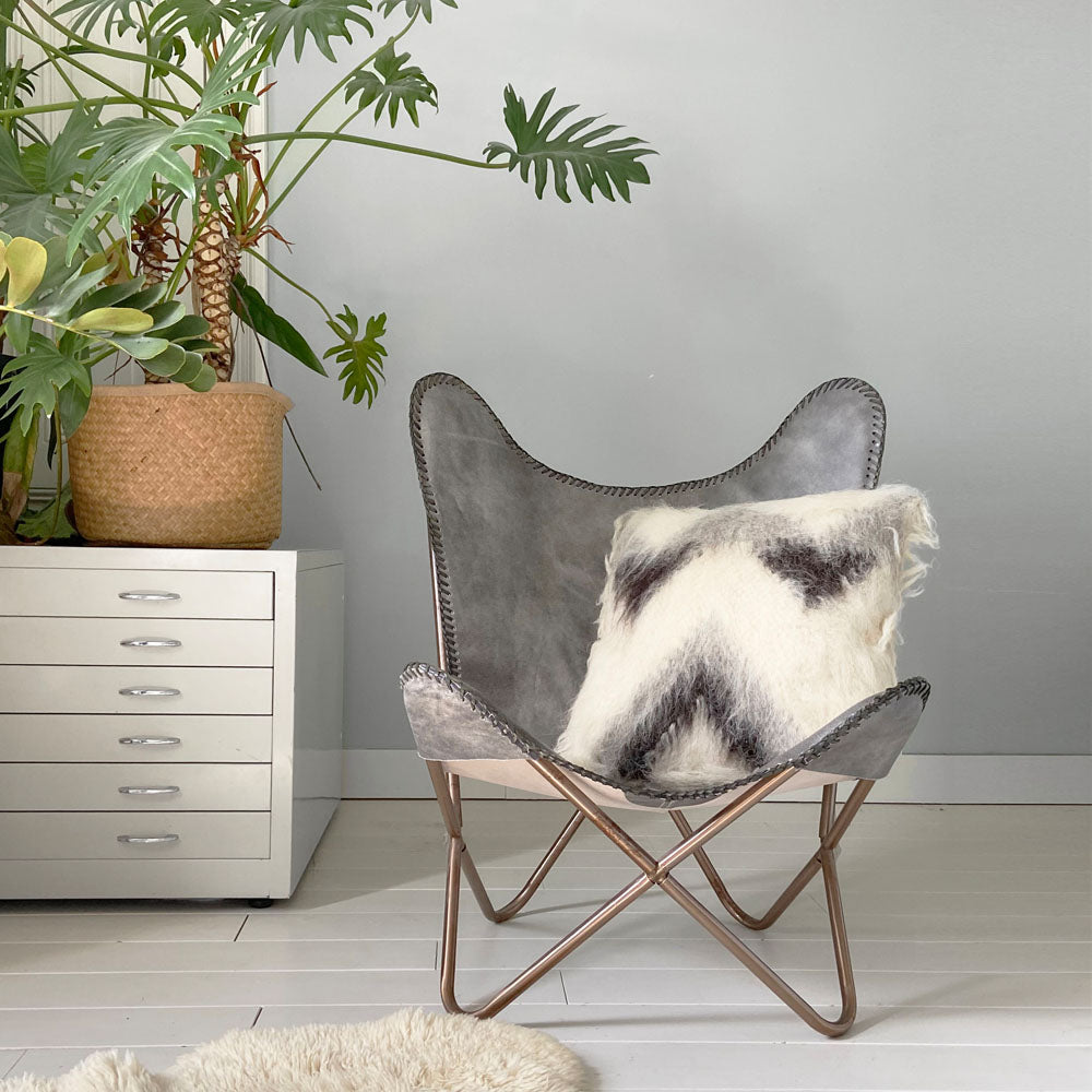 Malagoon Zigzag cushion - off-white, shades of grey - 50x50cm 100% wool